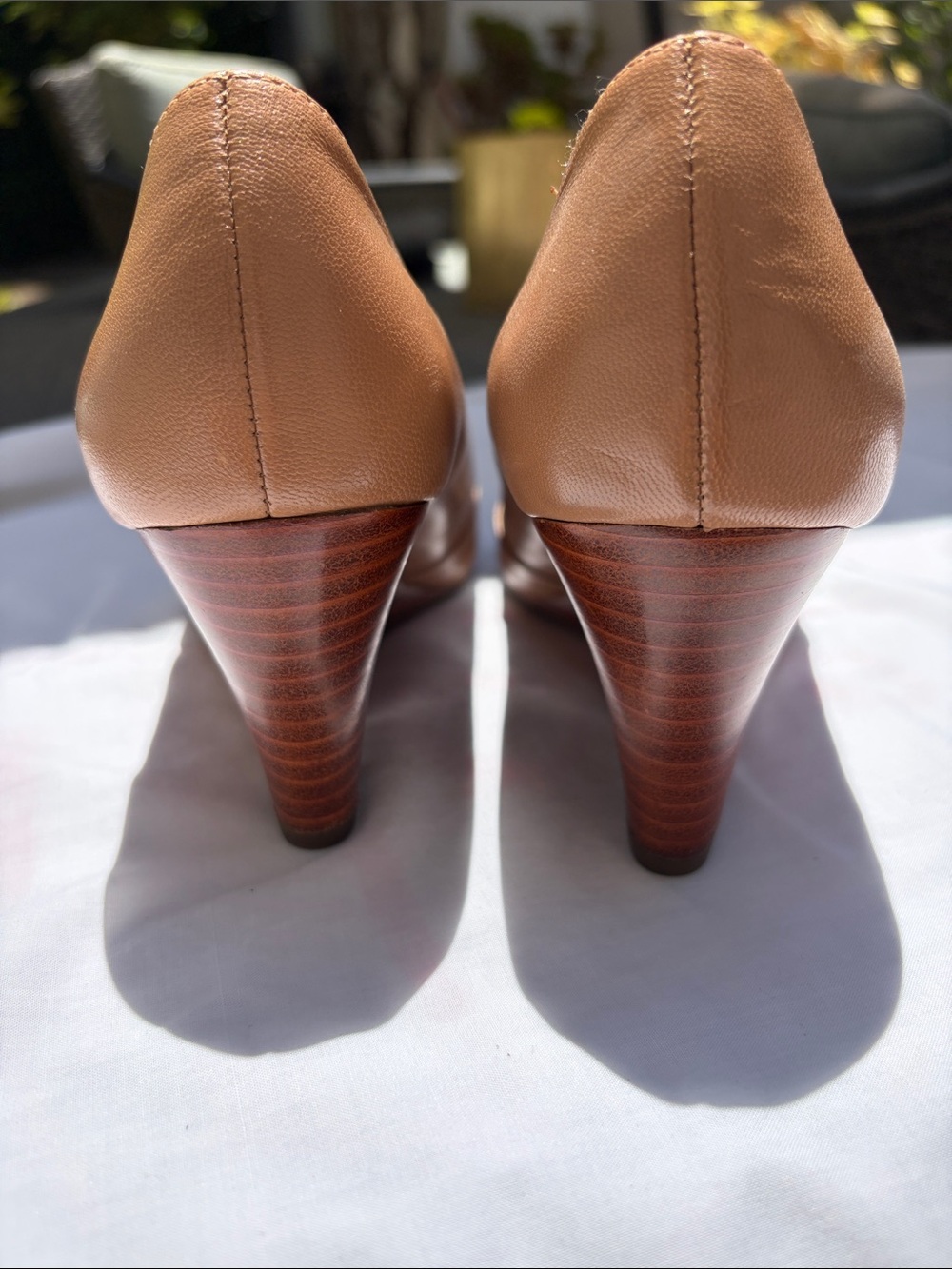 Franco Sarto Women's Tan Pointed-Toe Leather wedges - Picture 3 of 7